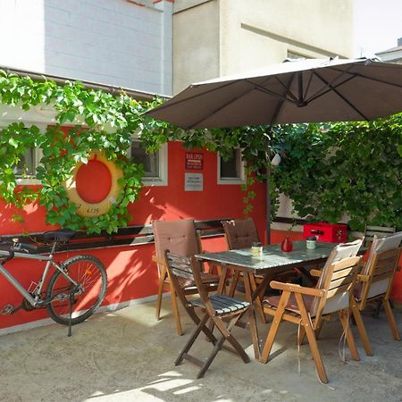 Nomado Hostel Varna Dış mekan fotoğraf