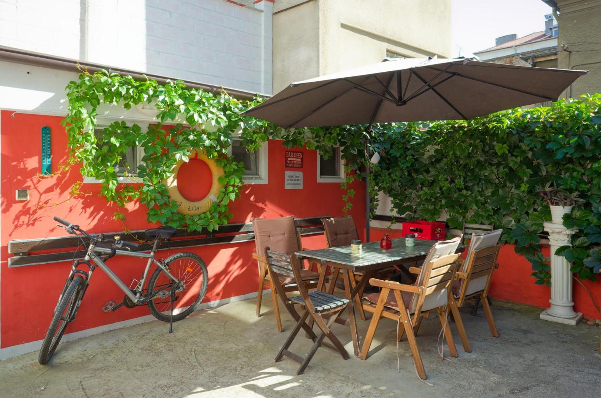 Nomado Hostel Varna Dış mekan fotoğraf